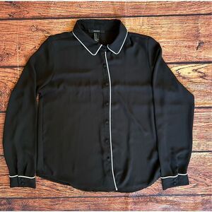 FOREVER‎ 21 Women Black Solid Casual Shirt